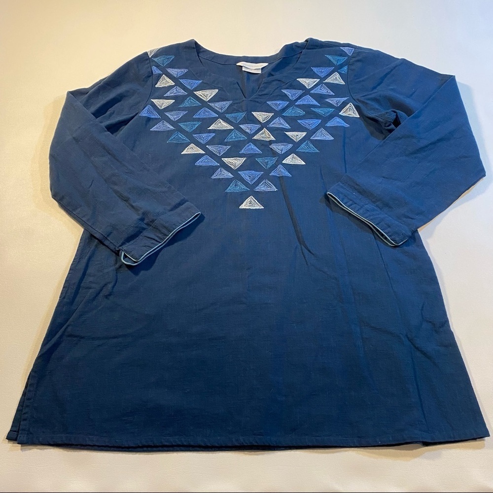 The Company Store  Embroidered 3/4 Sleeve Boho Tunic With Pockets 100% cotton